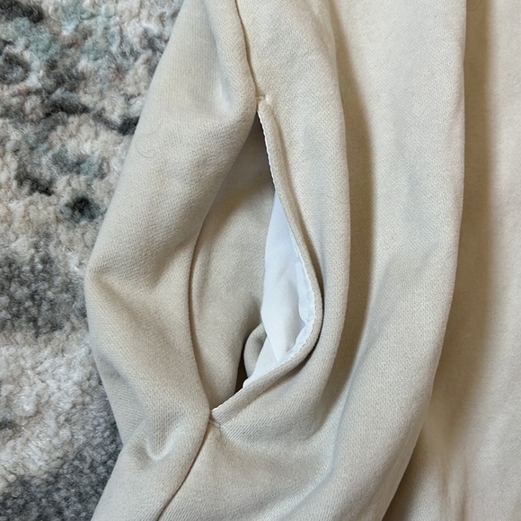 Nap Oversized Boxy Turtleneck Sweatshirt - Picture 5 of 9